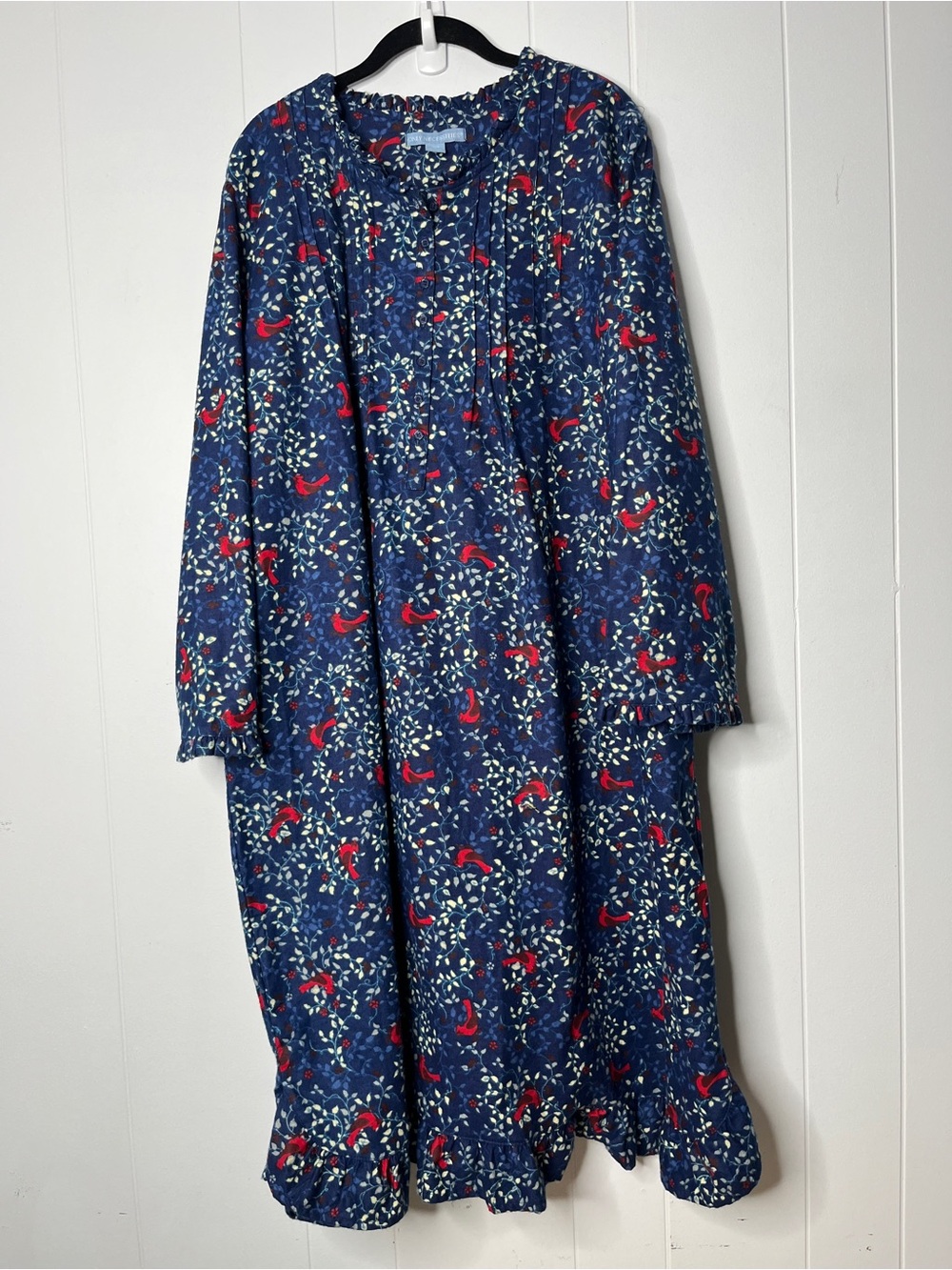 Only Necessities Women's Navy Floral Nightgown with Cardinal Leaf Print 1X 22/24